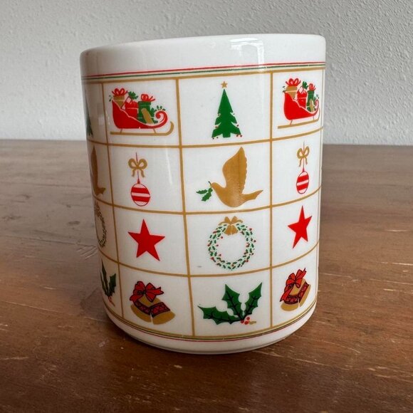 Vintage Christmas Coffee Mug, Holiday Grid Design - Picture 4 of 7